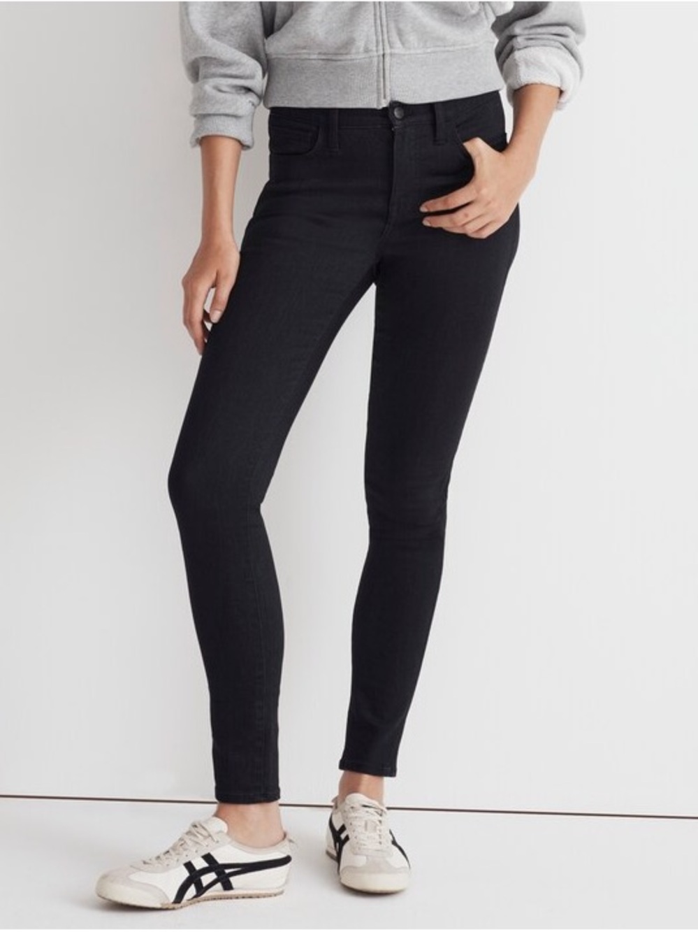 Madewell 9" Mid-Rise Roadtripper Skinny Jeans in Bennett Wash (27)